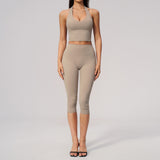 Wholesale Women's Chic Performance Activewear Set