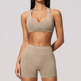 Wholesale Women's Seamless Style Activewear Set