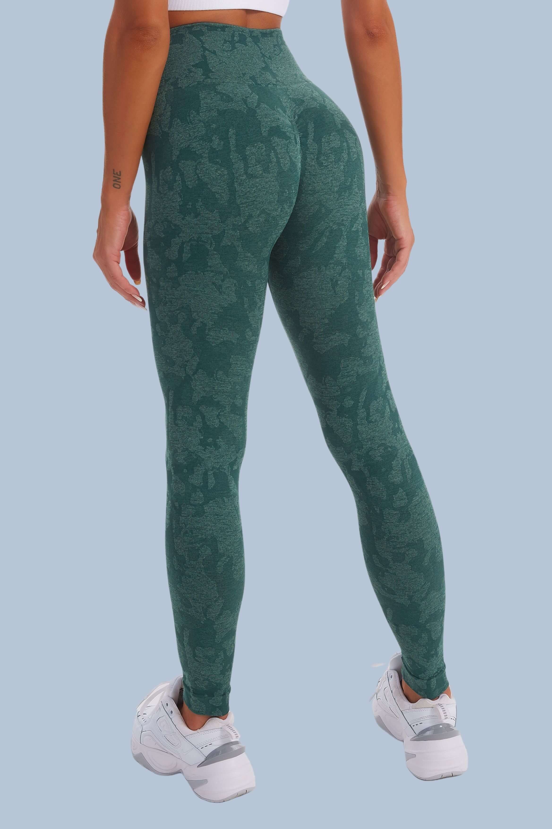 Gymshark Camo Seamless Leggings in Sage Green M