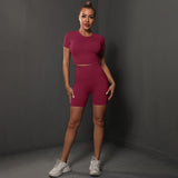 Wholesale seamless tight hip activewear short sets